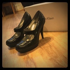 Stunning Calvin Klein Heels, Black Leather